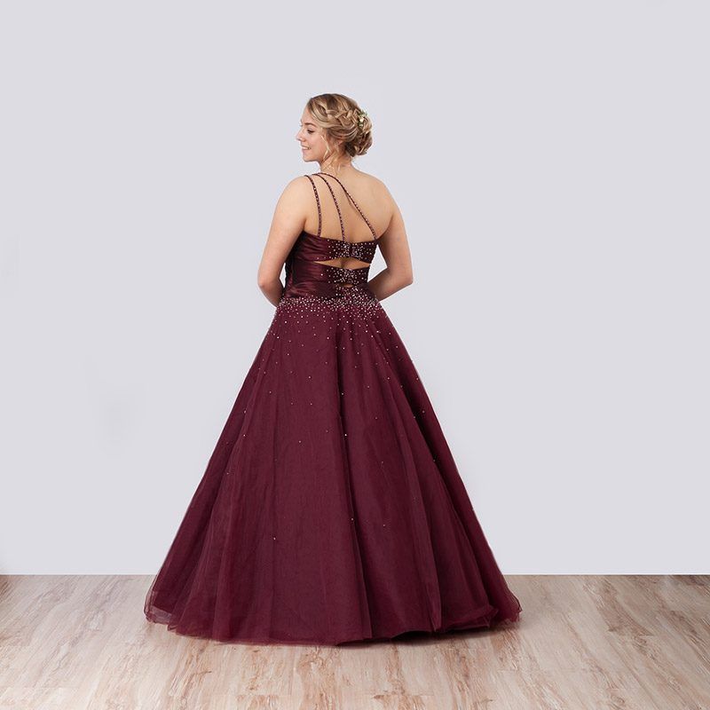 Weinrotes Ballkleid mit gekreuzten Trägern, Rückansicht